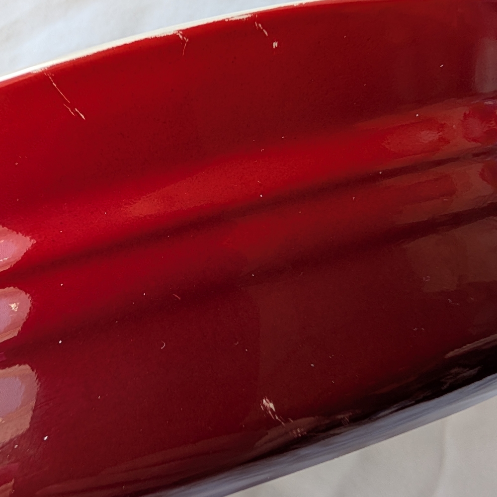 Le Creuset Red Oval Stoneware Baking Dish Tab Handles - Picture 12 of 12